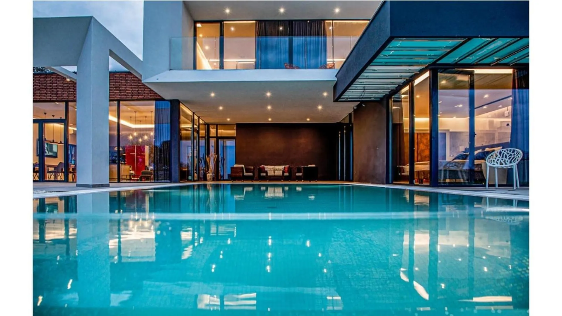 Ferienhaus Mit Privatpool Fuer 10 Personen Ca 250 Qm In Liznjan, Istrien Suedkueste Von Istrien 0*,